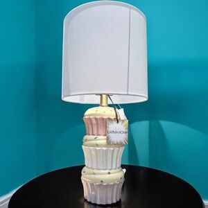 New Karma Home Cupcake 🧁 Table Lamp